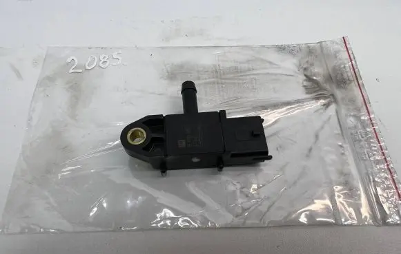 Opel Astra J Exhaust gas pressure sensor 55566186 284030W4003