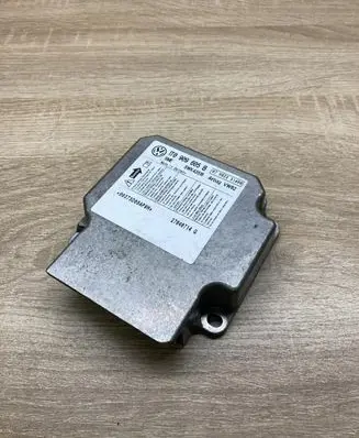 Volkswagen Touran I Airbag control unit/module 1T0909605B 5WK43518
