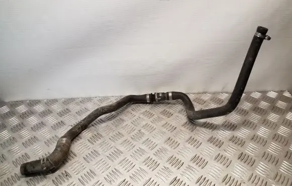 Volvo V40 Engine coolant pipe/hose