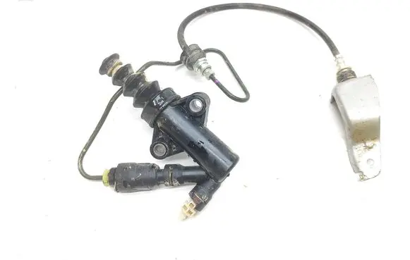 Clutch slave cylinder