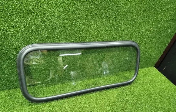 Toyota Proace Trunk separation DOT24M60AS2 E000255 43R00049