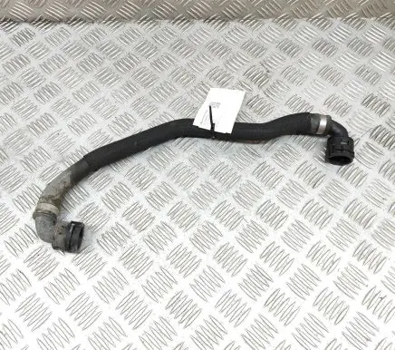 BMW 5 G30 G31 Engine coolant pipe/hose 8602652