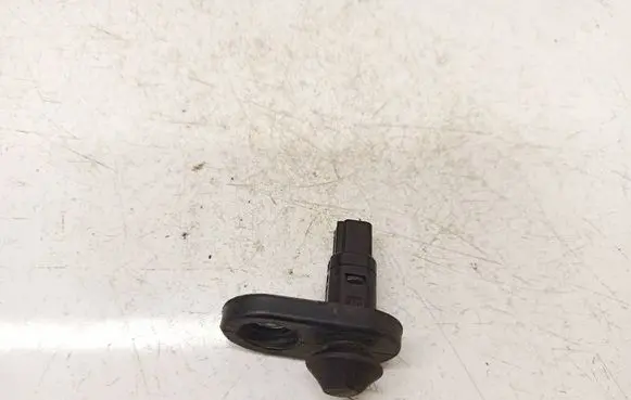 Toyota Verso Front door sensor