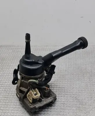 Peugeot 308 Power steering pump 9673536580 A0025878