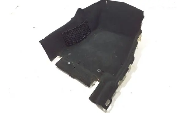 Front floor carpet liner
