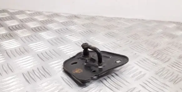 Audi A1 Engine bonnet/hood lock/latch loop/hook 4G0823186