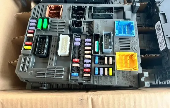 Toyota Proace Fuse box set