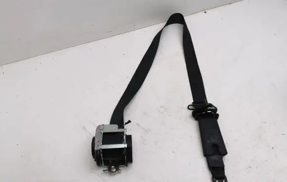 Renault Zoe Front seatbelt 9155855