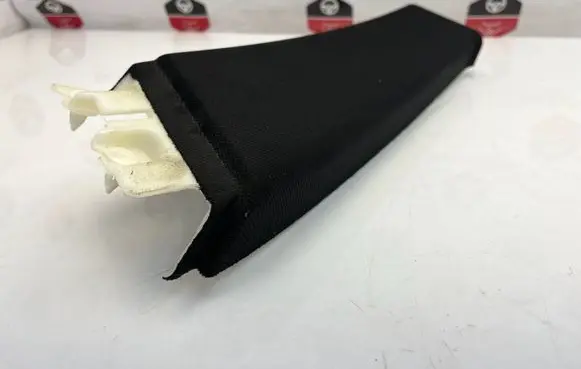 BMW 6 F12 F13 (B) pillar trim (top) 8051015 130300904