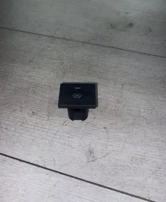 Ford Focus Windscreen/window heater switch 3M5T18K574