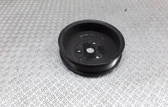 Opel Astra H Water pump pulley 