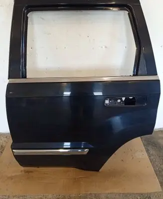 Jeep Grand Cherokee (WK) Rear door 