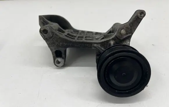 Generator/alternator bracket