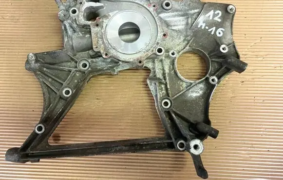 Mercedes-Benz Sprinter W906 Timing chain cover A6512011509