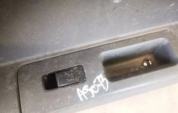Dodge Caliber Electric window control switch