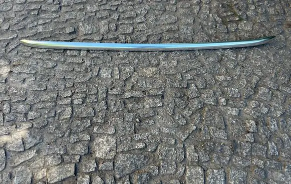 Roof bar rail