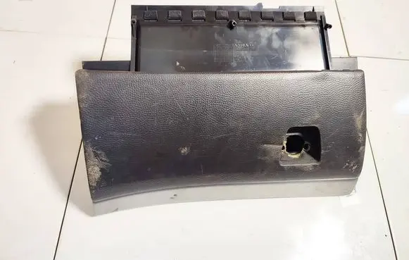 Volvo XC90 Glove box 3409563