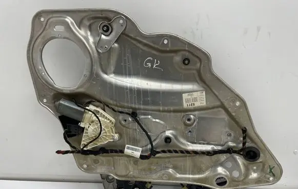 Mercedes-Benz CLS C218 X218 Rear door window regulator with motor A2128200102