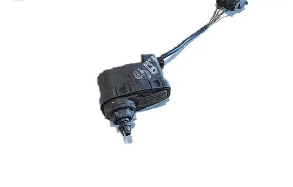 Volvo S70 V70 V70 XC Headlight level adjustment motor 0307851300