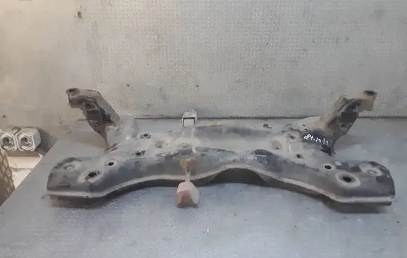 Volkswagen Polo V 6R Front subframe 