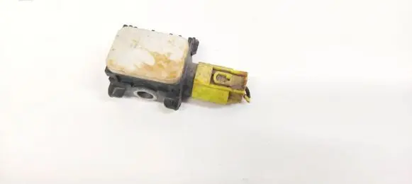 Mercedes-Benz R W251 Airbag deployment crash/impact sensor 0038202926