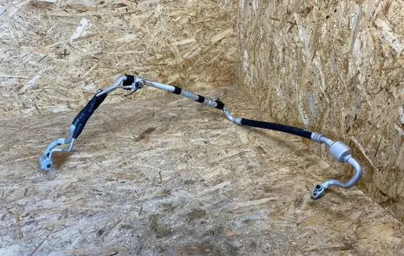 Hyundai i20 (BC3 BI3) Air conditioning (A/C) pipe/hose 97775Q0430
