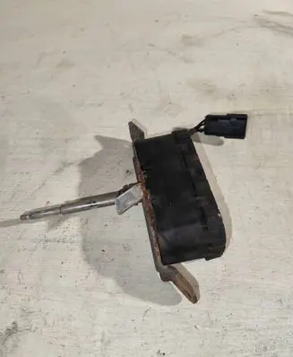Volvo S80 Headlight wiper motor 0390206210
