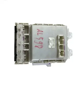 Toyota Prius (XW20) Fuse box set 8273047290