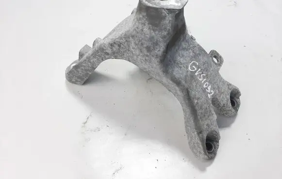 Audi A5 Sportback 8TA Engine mounting bracket 8K0199308CA