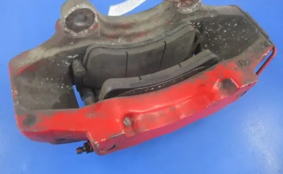 Volkswagen Touareg I Front brake caliper