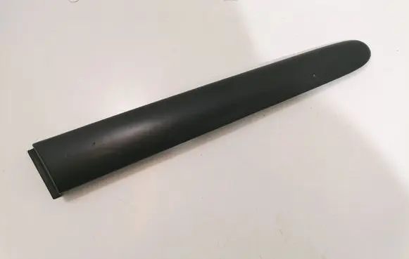 Rear fender molding trim