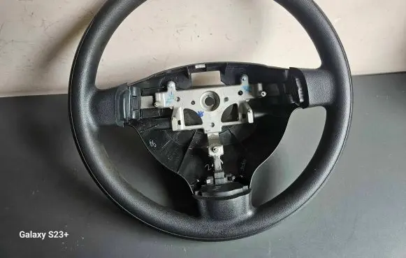 Hyundai i10 Steering wheel 561200X500 561130X600