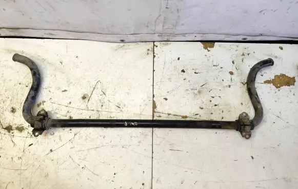 Front anti-roll bar/sway bar
