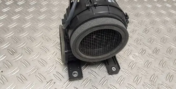 Toyota Yaris Hybrid/electric vehicle battery fan G923052010 BASF510B01 1202028020