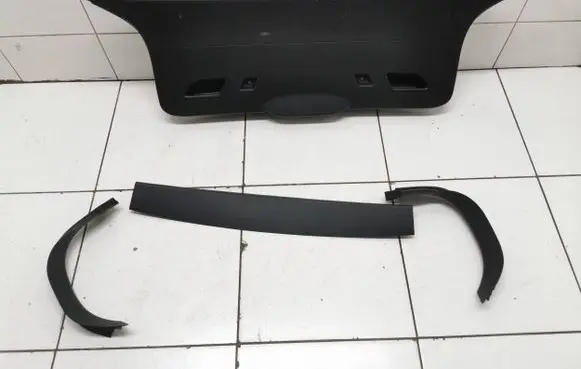 BMW 1 F20 F21 Tailgate/boot cover trim set 7239905 7239898 7239893