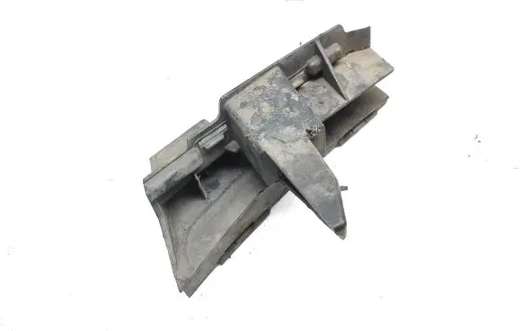 Mercedes-Benz E W212 Front bumper mounting bracket A2128852565