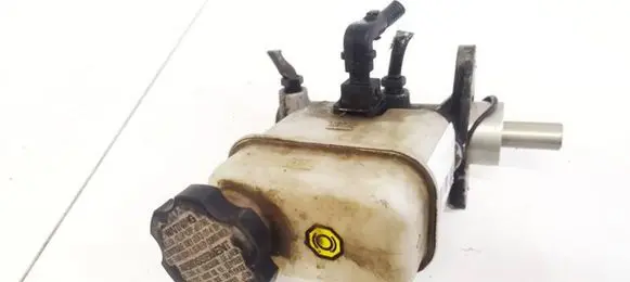 Brake fluid reservoir