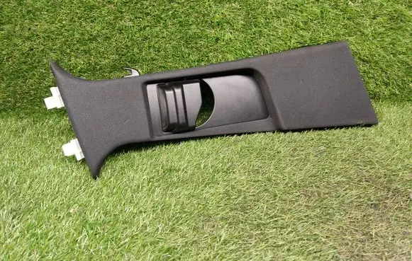 Mercedes-Benz E W212 (B) pillar trim (top) A2126900030