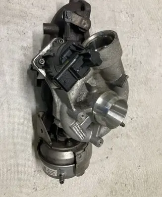 Nissan Navara D23 Turbo 144118020R