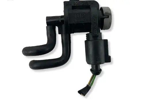 Volkswagen Golf VI Turbo solenoid valve 1K0906283A