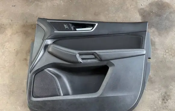 Ford S-MAX Coupe rear side trim panel 