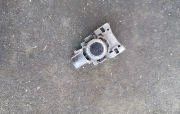 Mazda CX-5 Parking PDC sensor KD4767UC1