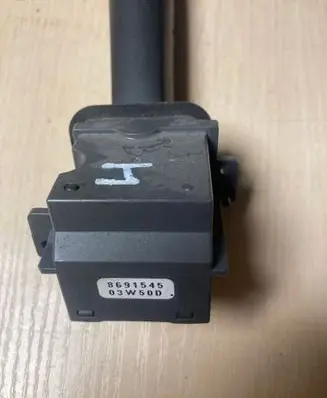 Volvo XC90 Wiper control stalk 8691545
