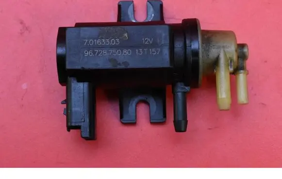 Volvo V40 Vacuum valve 9672875080