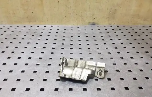 Ford Kuga II Other engine bay part
