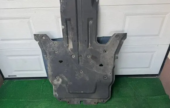 Jaguar XF X250 Engine splash shield/under tray GX73-68629-AC