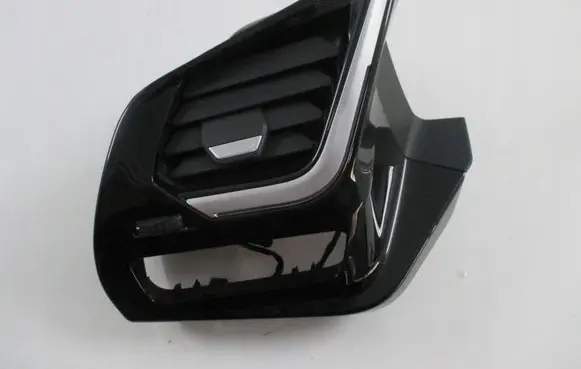 BMW Z4 g29 Dashboard side air vent grill/cover trim 6807439