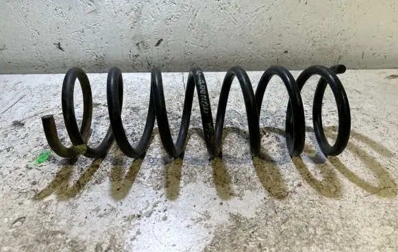 Ford Mondeo MK IV Rear coil spring