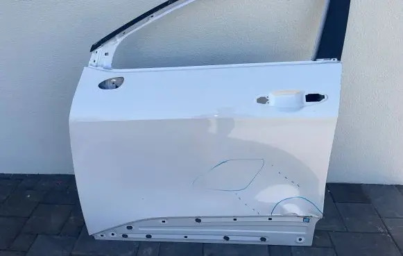 KIA Sportage Front door