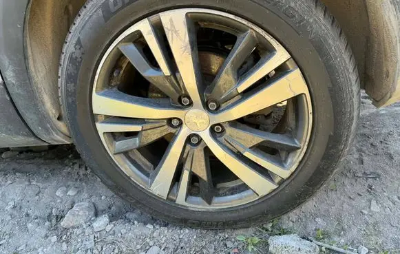 Peugeot 3008 II R18 alloy rim 